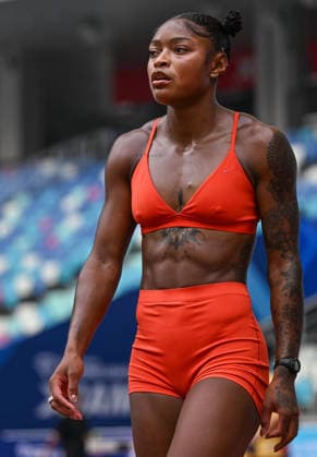 Wanda Diamond League Xiamen 2026 - Training Session XIAMEN, CHINA - MAY 22: American hurdles star Tonea Marshall pauses during a track training session on the eve of the Xiamen Diamond League, the second leg of the 2026 Wanda Diamond League circuit, at the Xiamen Egret Stadium in Xiamen, Fujian province, China, on May 22, 2026. Xiamen China  Copyright: xArturxWidakx originalFilename:widak-wandadia260522_npoxR.jpg
