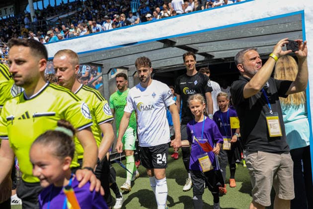 Die Partie geht los beim BfV-Pokalfinale VfR Mannheim - SV Waldhof Mannheim 07 am 23.05.26 in Carl Benz Stadion, Mannheim xamx Foto: Alfio Marino