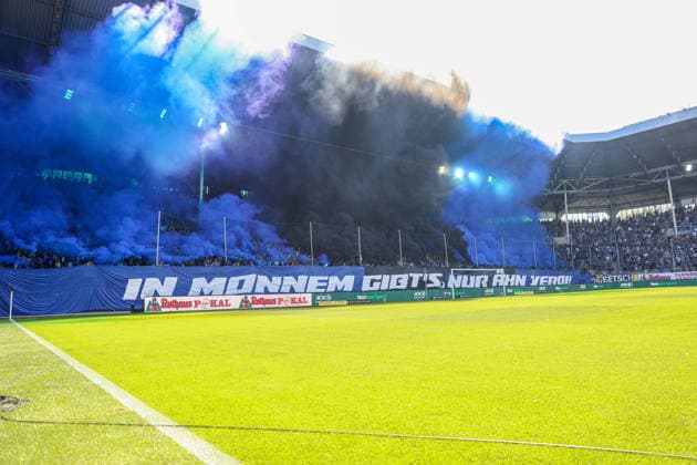 Die Fans des SV Waldhof Mannheim beim BfV-Pokalfinale VfR Mannheim - SV Waldhof Mannheim 07 am 23.05.26 in Carl Benz Stadion, Mannheim xamx Foto: Alfio Marino