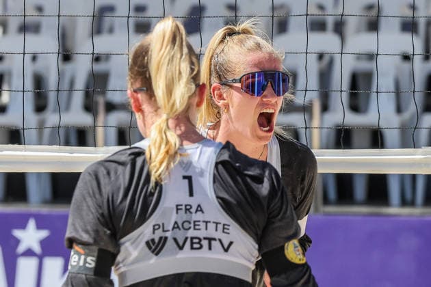 (260523) -- LAGUNA PROVINCE, May 23, 2026 -- Alexia Richard (R) and Lezana Placette of France celebrate after scoring a point during the women s round of 16 match between Taliqua Clancy and Stefanie Fejes of Australia against Lezana Placette and Alexia Richard of France in the Volleyball World Beach Pro Tour Challenge in Laguna Province, the Philippines on May 23, 2026. ) (SP)PHILIPPINES-LAGUNA PROVINCE-VOLLEYBALL-WORLD BEACH PRO TOUR CHALLENGE ROUELLExUMALI 