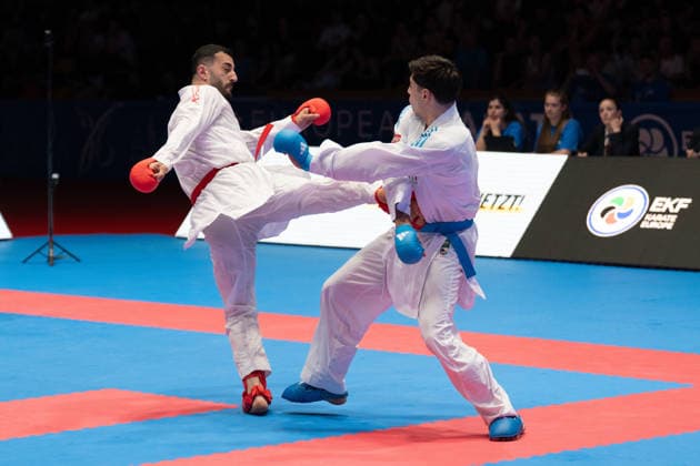 23.05.2026, xhfmx, Karate EKF Senior Championships 2026, Ugur Aktas (Türkei) im Kampf gegen Matteo Avanziani (Italien) (DFL DFB REGULATIONS PROHIBIT ANY USE OF PHOTOGRAPHS as IMAGE SEQUENCES and or QUASI-VIDEO) Frankfurt
