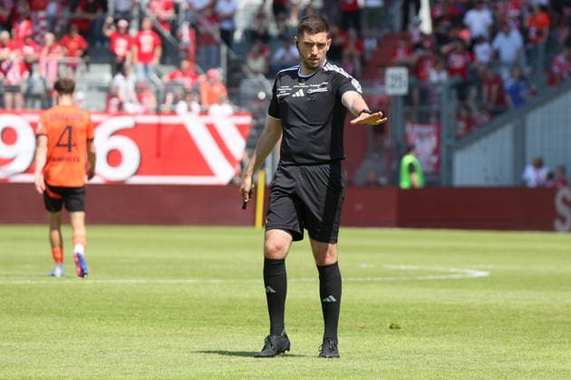 Schiedsrichter Max Göldner Fussball Landespokal Brandenburgt 2025 2026 Finale FC Energie Cottbus - VfB Krieschow 1921