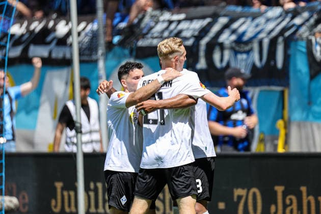 Freude bei den Buwe beim BfV-Pokalfinale VfR Mannheim - SV Waldhof Mannheim 07 am 23.05.26 in Carl Benz Stadion, Mannheim xamx Foto: Alfio Marino