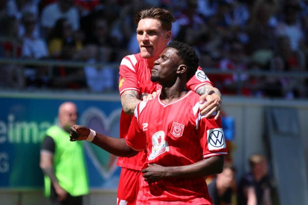 23.05.2026 Fußball Herren 2025 2026 dachbleche24 Landespokal Sachsen-Anhalt Finale VfB Germania Halberstadt - Hallescher FC Leuna-Chemie-Stadion Halle Torjubel von Bocar Baro (Halle, 26, rot) und Niclas Stierlin (Halle, 13, rot) nach dem 0:2. Halle Sachsen-Anhalt Deutschland