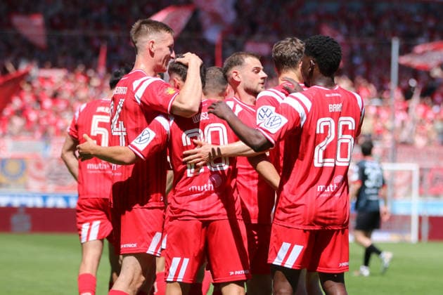 23.05.2026 Fußball Herren 2025 2026 dachbleche24 Landespokal Sachsen-Anhalt Finale VfB Germania Halberstadt - Hallescher FC Leuna-Chemie-Stadion Halle Torjubel vom Halleschen FC nach dem 0:3. Halle Sachsen-Anhalt Deutschland
