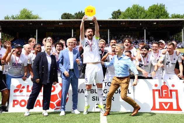 HEBC bejubelt den Sieg des Hamburger Lotto-Pokals. Fußball I Herren I Lotto Pokal I Saison 2025-2026 I Finale I SC Vorwärts Wacker04 Billstedt - HEBC I 23.05.2026 I Stadion Hoheluft