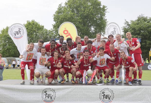 Fussball, Herren, Saison2025 2026, Landespokalfinale Schleswig Holstein, Joda Park Todesfelde, SV Todesfelde gegen Phoenix Luebeck, 1-4 DFL REGULATIONS PROHIBIT ANY USE OF PHOTOGRAPHS AS IMAGE SEQUENCES AND OR QUASI-VIDEO.