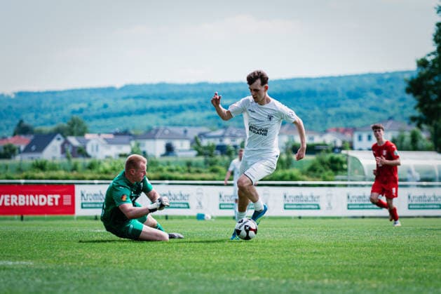 Niedersachsen-Pokal: TuS Bersenbrück vs. Lüneburger SK, 23.05.2026 TOR, JUBEL zum 1:3 durch Tjark Etienne Dörr (Lüneburger SK Hansa, 20); Niedersachsen-Pokal, Finale (Amateure): TuS Bersenbrück vs. Lüneburger SK am 23.05.2026 im August-Wenzel-Stadion, Barsinghausen Copyright: xBEAUTIFULxSPORTS Tonhäuserx