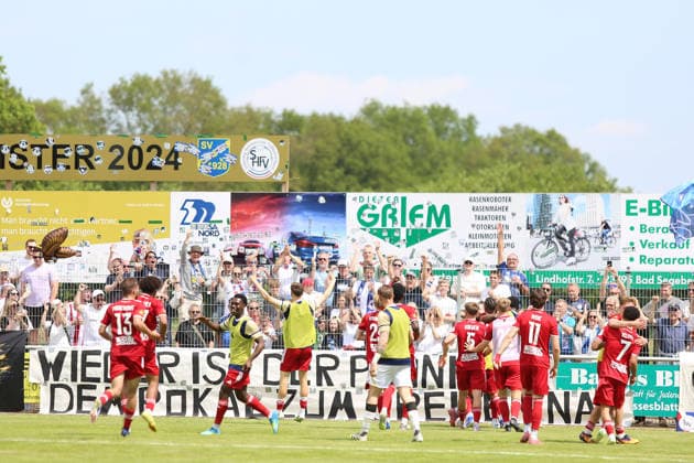 Fußball I Herren I Saison 2025 2026 I Landespokal Schleswig-Holstein I Finale I SV Todesfelde - 1. FC Phönix Lübeck I 23.05.2026 Jubel nach dem 4:1 Todesfelde Joda-Sportpark Schleswig-Holstein Deutschland Copyright: xLobeca AndreasxKnothex