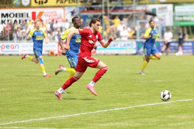 Fußball I Herren I Saison 2025 2026 I Landespokal Schleswig-Holstein I Finale I SV Todesfelde - 1. FC Phönix Lübeck I 23.05.2026 Anton Felix Ihde (11, 1. FC Phönix Lübeck) Todesfelde Joda-Sportpark Schleswig-Holstein Deutschland Copyright: xLobeca AndreasxKnothex