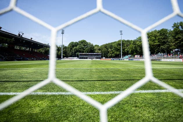 Finaltag der Amateure 2026: SC Fortuna Köln - FC Viktoria Köln; Sportpark Höhenberg, Köln; 23.05.2026 Symbolbild. Symbolbild, Blick auf Stadion im Sportpark Höhenberg vor dem Spiel. Finaltag der Amateure 2026: SC Fortuna Köln - FC Viktoria Köln; Sportpark Höhenberg, Köln; 23.05.2026 Copyright: xBEAUTIFULxSPORTS Buriakovx