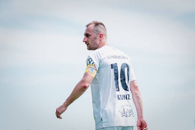 Niedersachsen-Pokal: TuS Bersenbrück vs. Lüneburger SK, 23.05.2026 Marian Andre Kunze (Lüneburger SK Hansa, 10); Niedersachsen-Pokal, Finale (Amateure): TuS Bersenbrück vs. Lüneburger SK am 23.05.2026 im August-Wenzel-Stadion, Barsinghausen Copyright: xBEAUTIFULxSPORTS Tonhäuserx