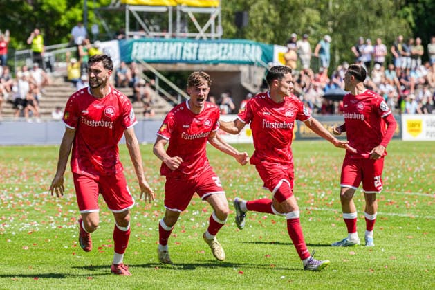 SBFV-Rothaus-Pokal, Bahlinger SC vs FC 08 Villingen, 23.05.2026 Torjubel zum 1:0 durch Elvir Zukaj (Bahlinger SC, 4) SBFV-Rothaus-Pokal, Bahlinger SC vs FC 08 Villingen, Karl-Heitz-Stadion Offenburg, 23.05.2026 Copyright: xBEAUTIFULxSPORTS Boscox