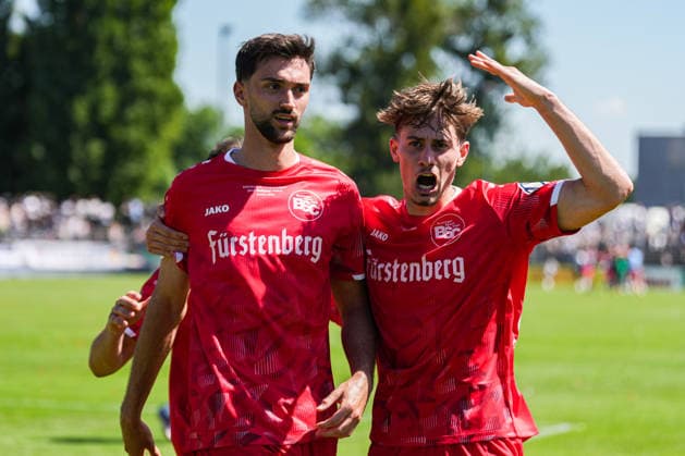 SBFV-Rothaus-Pokal, Bahlinger SC vs FC 08 Villingen, 23.05.2026 Torjubel zum 1:0 durch Elvir Zukaj (Bahlinger SC, 4) SBFV-Rothaus-Pokal, Bahlinger SC vs FC 08 Villingen, Karl-Heitz-Stadion Offenburg, 23.05.2026 Copyright: xBEAUTIFULxSPORTS Boscox