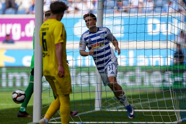 23.05.2026, GER, Fussball, Herren, Niederrheinpokal Finale, Saison 2025 2026, SC St. Tönis - MSV Duisburg Patrick Sussek (MSV Duisburg) erzielt das Tor zum 0:1 Duisburg schauinsland-reisen-Arena Nordrhein-Westfalen Deutschland Copyright: xAdrianxSchlüterx