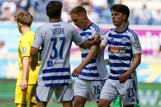 23.05.2026, GER, Fussball, Herren, Niederrheinpokal Finale, Saison 2025 2026, SC St. Tönis - MSV Duisburg Patrick Sussek (MSV Duisburg) Torjubel, jubelt mit seiner Mannschaft nach dem Treffer zum 0:1 Duisburg schauinsland-reisen-Arena Nordrhein-Westfalen Deutschland Copyright: xAdrianxSchlüterx