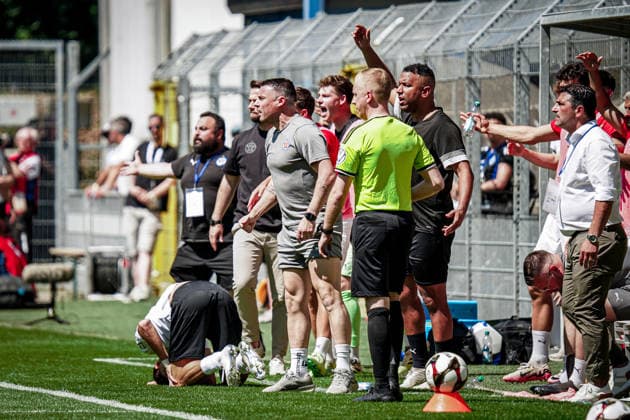 Deutschland: Fussball: bfv-Rothaus-Pokal 2025 2026 , Finale - VfR Mannheim vs SV Waldhof Mannheim - Carl-Benz-Stadion (Mannheim) : Gestik, Gesten, Mimik, Gesichtsausdruck Copyright: xBennetxLongx