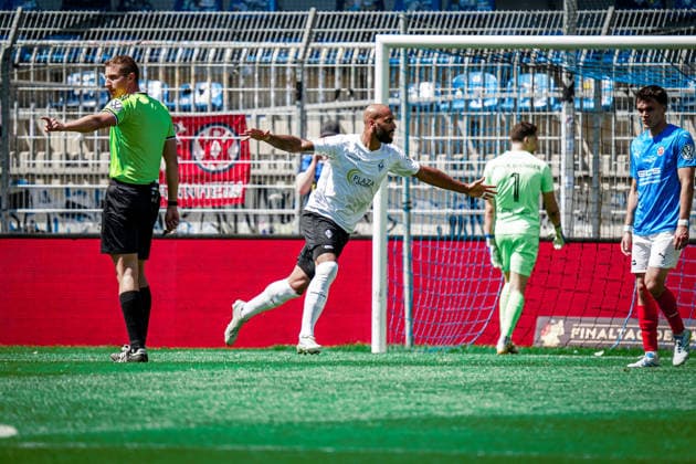 Deutschland: Fussball: bfv-Rothaus-Pokal 2025 2026 , Finale - VfR Mannheim vs SV Waldhof Mannheim - Carl-Benz-Stadion (Mannheim) : Terrence Boyd (SV Waldhof Mannheim, 13) Torjubel, Tor, Freude, Emotionen, Gestik, Geste, Mimik, Gesichtsausdruck Copyright: xBennetxLongx