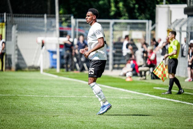 Deutschland: Fussball: bfv-Rothaus-Pokal 2025 2026 , Finale - VfR Mannheim vs SV Waldhof Mannheim - Carl-Benz-Stadion (Mannheim) : Sanoussy Ba (SV Waldhof Mannheim, 25) Copyright: xBennetxLongx