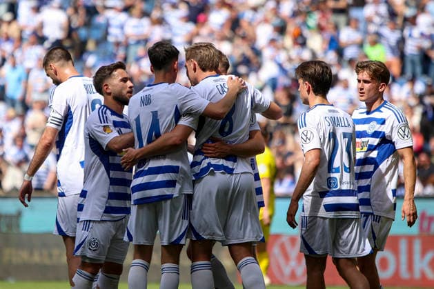 23.05.2026, GER, Fussball, Herren, Niederrheinpokal Finale, Saison 2025 2026, SC St. Tönis - MSV Duisburg Aljaz Casar (MSV Duisburg) Torjubel, jubelt mit seiner Mannschaft nach dem Treffer zum 0:2 Duisburg schauinsland-reisen-Arena Nordrhein-Westfalen Deutschland Copyright: xAdrianxSchlüterx