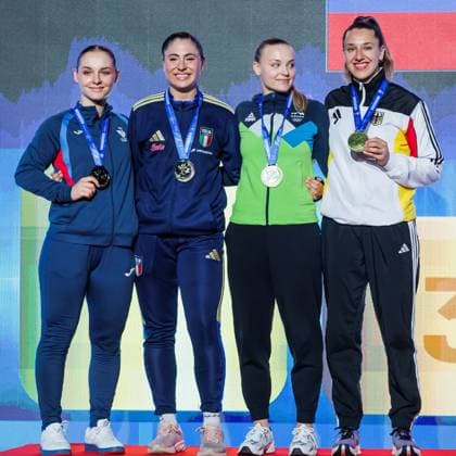 Siegerehrung Frauen Kumite 68+; von links: Clemence Pea (FRA), Clio Ferracuti (ITA), Zala Maria Zibret (SLO), Johanna Kneer (GER), 23.05.2026, Frankfurt am Main (Deutschland), 61. Karate-Europameisterschaften 2026 Frankfurt Main