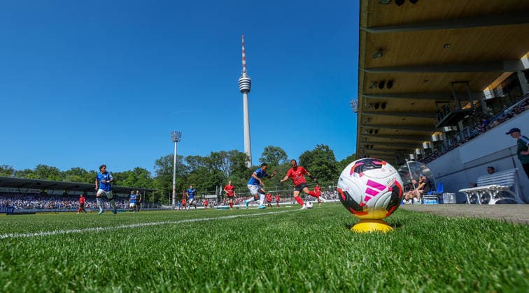 Stuttgart-Degerloch, Fußball Wfv-Pokalfinale Stuttgarter Kickers vs. SG Sonnenhof Großaspach, Feature Übersicht