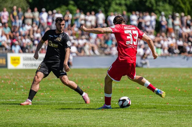 SBFV-Rothaus-Pokal, Bahlinger SC vs FC 08 Villingen, 23.05.2026 Marco Rienhardt (Bahlinger SC, 33) mit einem Schuss aufs Tor SBFV-Rothaus-Pokal, Bahlinger SC vs FC 08 Villingen, Karl-Heitz-Stadion Offenburg, 23.05.2026 Copyright: xBEAUTIFULxSPORTS Boscox