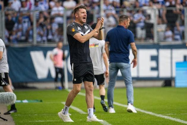 Niederrheinpokalfinale MSV Duisburg - SC St.Tönis ** NUR FÜR REDAKTIONELLE ZWECKE ** EDITORIAL USE ONLY **<p>Fußball Niederrheinpokalfinale MSV Duisburg - SC St.Tönis am 23.05.26 in der Schauinsland-Reisen Arena in Duisburg Bekim Kastrati ( Trainer St. Stönis ) Duisburg Copyright: JakobxKlos