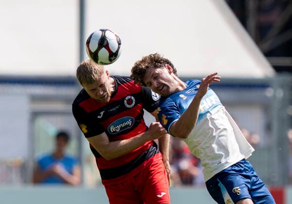 Kopfballduell zwischen Header duel between Lars Dietz (Viktoria Koeln, 2) und Enzo Wirtz (Fortuna Koeln, 9) SC Fortuna Köln vs. Viktoria Köln 23.05.2026 Fussball, Bitburger-Pokalfinale 2026, GER, Sportpark Höhenberg, Köln Copyright: HMBxMedia xMarcoxBader