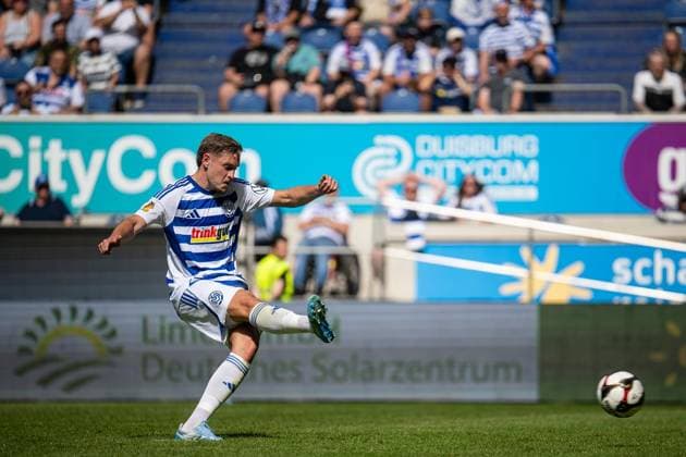 Niederrheinpokalfinale MSV Duisburg - SC St.Tönis ** NUR FÜR REDAKTIONELLE ZWECKE ** EDITORIAL USE ONLY **<p>Fußball Niederrheinpokalfinale MSV Duisburg - SC St.Tönis am 23.05.26 in der Schauinsland-Reisen Arena in Duisburg Aljaz Casar ( Duisburg ) Duisburg Copyright: JakobxKlos
