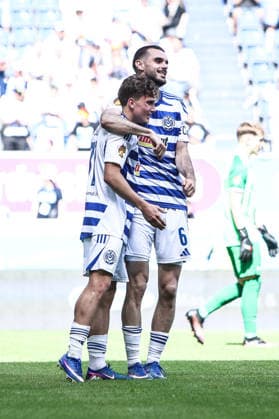 Fussball, FVN Niederrheinpokal Saison 2025 2026 Finale SC St. Tönos 11 20 vs MSV Duisburg 16.05.2026, schauinsland-reisen-arena Torjubel MSV Duisburg nach dem Tor zum 3-0 druch Patrick Sussek (MSV Duisburg, 37) die Spieler freuen sich Duisburg schauinsland-reisen-arena Nordrhein-Westfalen Deutschland