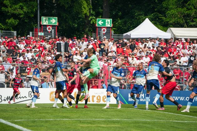 Deutschland: Bitburger-Pokalfinale 2026, S.C. Fortuna Köln vs. Viktoria Köln - 23.05.2026 - Sportpark Höhenberg (Köln): Spieler im Zweikampf Köln Deutschland Copyright: xMijoxLubecx