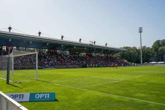 Deutschland: Bitburger-Pokalfinale 2026, S.C. Fortuna Köln vs. Viktoria Köln - 23.05.2026 - Sportpark Höhenberg (Köln): Stadion, Gesamtansicht Überblick, Fans, Jubel, Freude, Emotionen Köln Deutschland Copyright: xMijoxLubecx