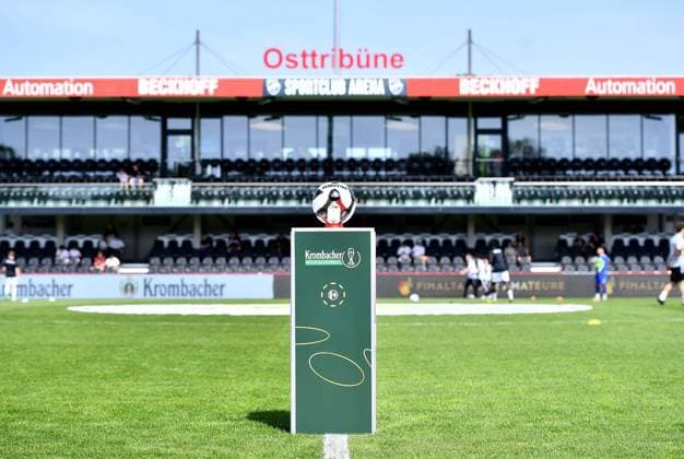 SC Verl - SF Lotte ** NUR FÜR REDAKTIONELLE ZWECKE ** EDITORIAL USE ONLY **<p>Fußball Krombacher Westfalenpokal Finale SC Verl - SF Lotte am 23.05.2026 in der Sportclub Arena in Verl Werbeaufsteller Krombacher Westfalenpokal Deutschland Nordrhein Westfalen Verl Copyright: ThorstenxTillmann