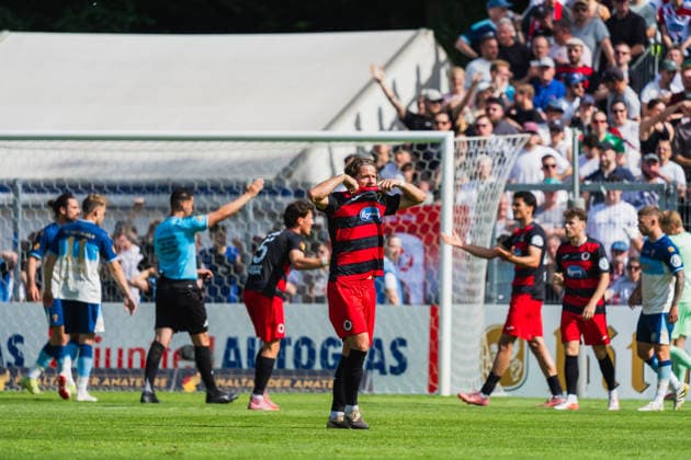 Tobias Eisenhuth (Viktoria Köln, 06) entsetzt ueber eine Schiri Entscheidung Fortuna Köln vs. FC Viktoria Köln, Fussball, Landespokal Mittelrhein 2025 26, Finale, Saison 2025 26, 23.05.2026, Fortuna Köln vs. FC Viktoria Köln, Fussball, Landespokal Mittelrhein, Finale, Saison 2025 26, 23.05.2026 Köln Copyright: xEibner-Pressefoto LukasxBaldygax EP_LBA