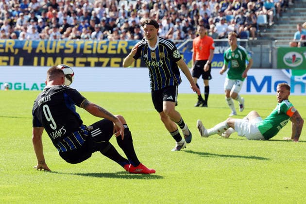23.05.2026, xrekx, Fussball Landespokal Saarland Finale, 1.FC Saarbrücken - FC 08 Homburg v.l. Kai Brünker Bruenker (1.FC Saarbruecken) Maurice Multhaup (1.FC Saarbruecken) Mart Ristl (FC 08 Homburg) (DFL DFB REGULATIONS PROHIBIT ANY USE OF PHOTOGRAPHS as IMAGE SEQUENCES and or QUASI-VIDEO) Saarbrücken