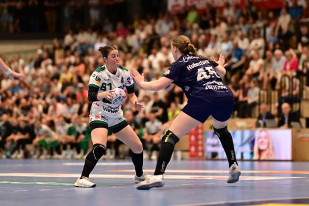 Lea Neubrander (81, FRISCH AUF Göppingen) Jolina Huhnstock (45, Buxtehuder Sportverein) Buxtehuder SV vs. FRISCH AUF! Göppingen, Handball, Frauen, 1. Bundesliga, Play-Offs, Spielzeit 2025 2026, 23.05.2026 Buxtehuder SV vs. FRISCH AUF! Göppingen, Handball, Frauen, 1. Bundesliga, Play-Offs, Spielzeit 2025 2026, 23.05.2026 Buxtehude Copyright: xEibner-Pressefoto FelixxSchlikisx EP_SLK