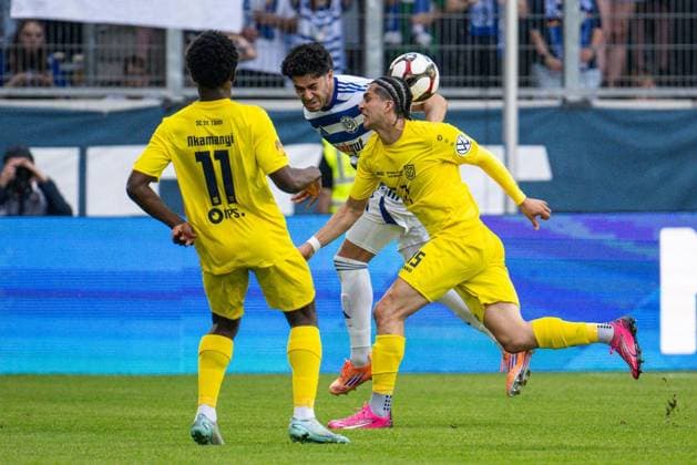 Niederrheinpokalfinale MSV Duisburg - SC St.Tönis ** NUR FÜR REDAKTIONELLE ZWECKE ** EDITORIAL USE ONLY **<p>Fußball Niederrheinpokalfinale MSV Duisburg - SC St.Tönis am 23.05.26 in der Schauinsland-Reisen Arena in Duisburg Mert Göckan ( Duisburg ) Duisburg Copyright: JakobxKlos
