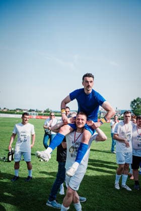 Niedersachsen-Pokal: TuS Bersenbrück vs. Lüneburger SK, 23.05.2026 Bo Weishaupt (Lüneburger SK Hansa, 80), Arne Exner (Lüneburger SK Hansa, 22) JUBEL beim Lüneburger SK, Gewinner des Niedersachsen-Pokals: TuS Bersenbrück vs. Lüneburger SK am 23.05.2026 im August-Wenzel-Stadion, Barsinghausen Copyright: xBEAUTIFULxSPORTS Tonhäuserx