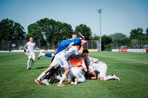 Niedersachsen-Pokal: TuS Bersenbrück vs. Lüneburger SK, 23.05.2026 JUBEL beim Lüneburger SK, Gewinner des Niedersachsen-Pokals: TuS Bersenbrück vs. Lüneburger SK am 23.05.2026 im August-Wenzel-Stadion, Barsinghausen Copyright: xBEAUTIFULxSPORTS Tonhäuserx