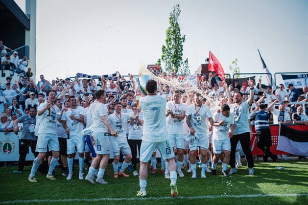 Niedersachsen-Pokal: TuS Bersenbrück vs. Lüneburger SK, 23.05.2026 JUBEL beim Lüneburger SK, Gewinner des Niedersachsen-Pokals: TuS Bersenbrück vs. Lüneburger SK am 23.05.2026 im August-Wenzel-Stadion, Barsinghausen Copyright: xBEAUTIFULxSPORTS Tonhäuserx