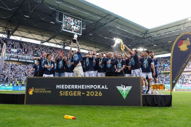 23.05.2026, GER, Fussball, Herren, Niederrheinpokal Finale, Saison 2025 2026, SC St. Tönis - MSV Duisburg der MSV Duisburg gewinnt den Niederrhein Pokal Duisburg schauinsland-reisen-Arena Nordrhein-Westfalen Deutschland Copyright: xAdrianxSchlüterx