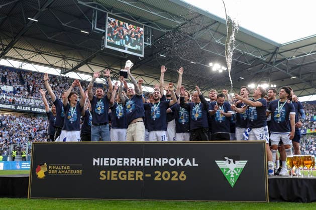 23.05.2026, GER, Fussball, Herren, Niederrheinpokal Finale, Saison 2025 2026, SC St. Tönis - MSV Duisburg der MSV Duisburg gewinnt den Niederrhein Pokal Duisburg schauinsland-reisen-Arena Nordrhein-Westfalen Deutschland Copyright: xAdrianxSchlüterx