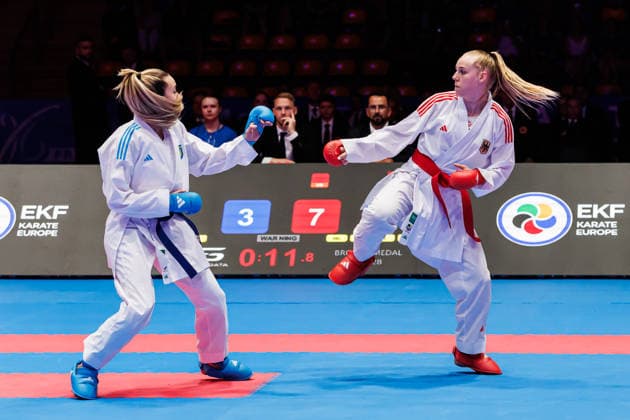 Mia Bitsch (GER, rot) gegen Anzhelika Terliuga (UKR, blau) im Bronze-Match Frauen Kumite -55, 23.05.2026, Frankfurt am Main (Deutschland), 61. Karate-Europameisterschaften 2026 Frankfurt Main
