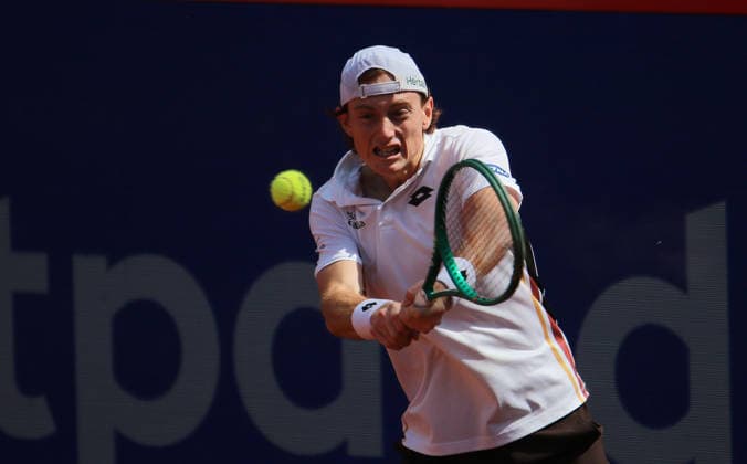 Bitpanda Hamburg Open, ATP, Tennis Herren 500: Ignacio Buse aus Peru im Endspiel im Stadion am Hamburger Rothenbaum.