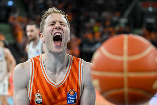 Sport Bilder des Tages GER, BBL, Playoffs, ratiopharm Ulm vs BMA365 Bamberg Baskets 23.05.2026, ratiopharm arena, Neu-Ulm, GER, BBL, Playoffs, ratiopharm Ulm vs BMA365 Bamberg Baskets, im Bild Christian Sengfelder (Ulm, 43) *** GER, BBL, Playoffs, ratiopharm Ulm vs BMA365 Bamberg Baskets 23 05 2026, ratiopharm arena, New Ulm, GER, BBL, Playoffs, ratiopharm Ulm vs BMA365 Bamberg Baskets, in the picture Christian Sengfelder Ulm, 43 nordphotoxGmbHx xHafner nph00200