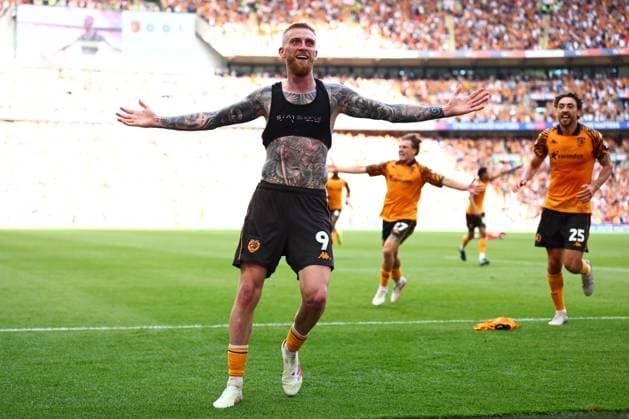 Oliver McBurnie of Hull City celebrates scoring to make it 1-0 Hull City v Middlesbrough, EFL Sky Bet Championship, Play-Off Final, Football, Wembley Stadium, London, UK - 23 May 2026London Wembley Stadium United Kingdom EDITORIAL USE ONLY No use with unauthorised audio, video, data, fixture lists, club league logos or live services. Online in-match use limited to 120 images, no video emulation. No use in betting, games or single club league player publications. Copyright: xJamesxMarsh Shutterstockx 16887365jj