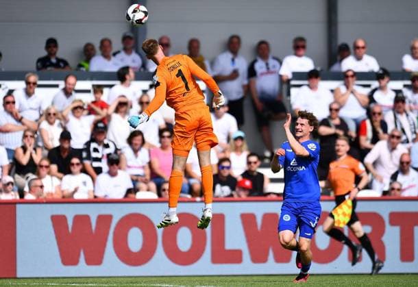 SC Verl - SF Lotte ** NUR FÜR REDAKTIONELLE ZWECKE ** EDITORIAL USE ONLY **<p>Fußball Krombacher Westfalenpokal Finale SC Verl - SF Lotte am 23.05.2026 in der Sportclub Arena in Verl Philipp Schulze ( SC Verl ), links - Max Ritter ( Sportfreunde Lotte ), rechts Deutschland Nordrhein Westfalen Verl Copyright: ThorstenxTillmann