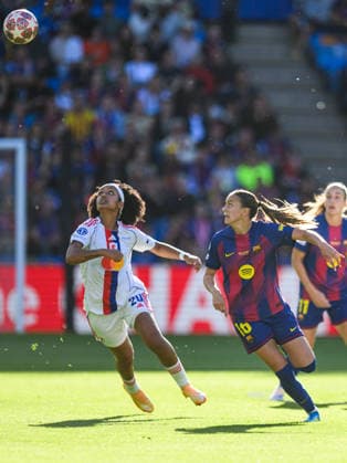 260523 Lily Yohannes of Lyon and Clara Serrajordi of Barcelona during the UEFA Women s Champions League final football match between Barcelona and Lyon on May 23, 2026 in Oslo. Photo: Jon Olav Nesvold BILDBYRAN COP 217 VG0925 bbeng football fotball fotboll soccer champions league finale final final 2026 mesterligaen dam fcb barcelona lyon ol lyonnes Copyright: JONxOLAVxNESVOLD BB260523JE021