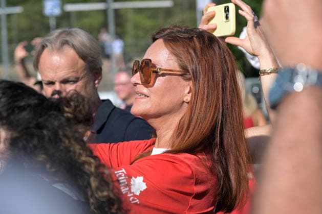 Schlagersaengerin Andrea Berg SV Stuttgarter Kickers vs. SG Sonnenhof Grossaspach, Fussball, Maenner, DB-Regio wfv-Pokalfinale, Saison 2025 2026, 23.05.2026 SV Stuttgarter Kickers vs. SG Sonnenhof Grossaspach, Fussball, Maenner, DB-Regio wfv-Pokalfinale, Saison 2025 2026, 23.05.2026 Stuttgart Copyright: xEibner-Pressefoto TobiasxBaurx EP_TBR